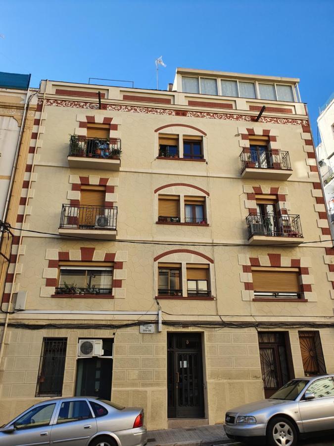 Sunny Penthouse In Sagrada Familia Apartment Barcelona Exterior photo